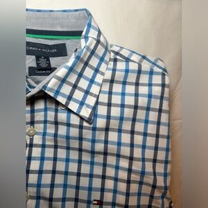 Tommy Hilfiger BARELY WORN Blue and White Dress Shirt
